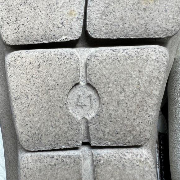 Wolky Leather Sandals 2 Strap Comfort Hook & Loop Beige Size 41 US Size 9 1/2 - Picture 7 of 8